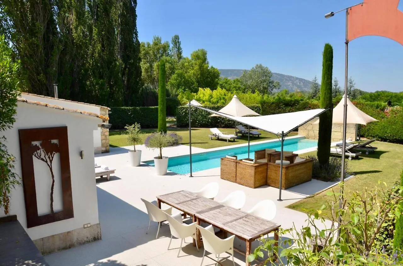 Les Cerisiers Maison Bertuli Climatise, Piscine Chauffee, Lit King Size, Classe 5 Etoiles Оппед 0*,